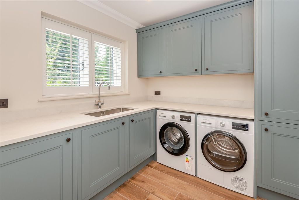 Additional image 28 of 4 bed property for saleNorthcroft Road, Englefield Green, Egham TW20