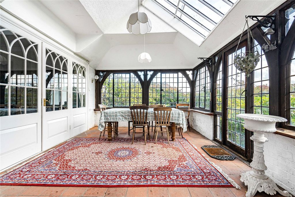 Additional image 9 of 8 bed detached house for saleOld Reigate Road, Betchworth, Surrey RH4