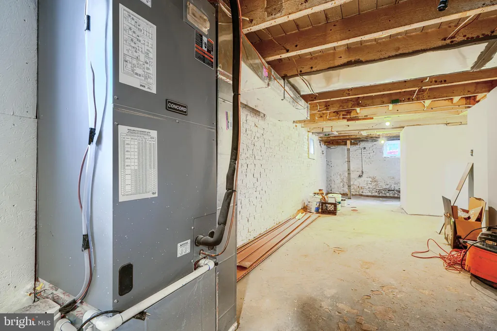 427 E 27th Street, Baltimore, MD 21218