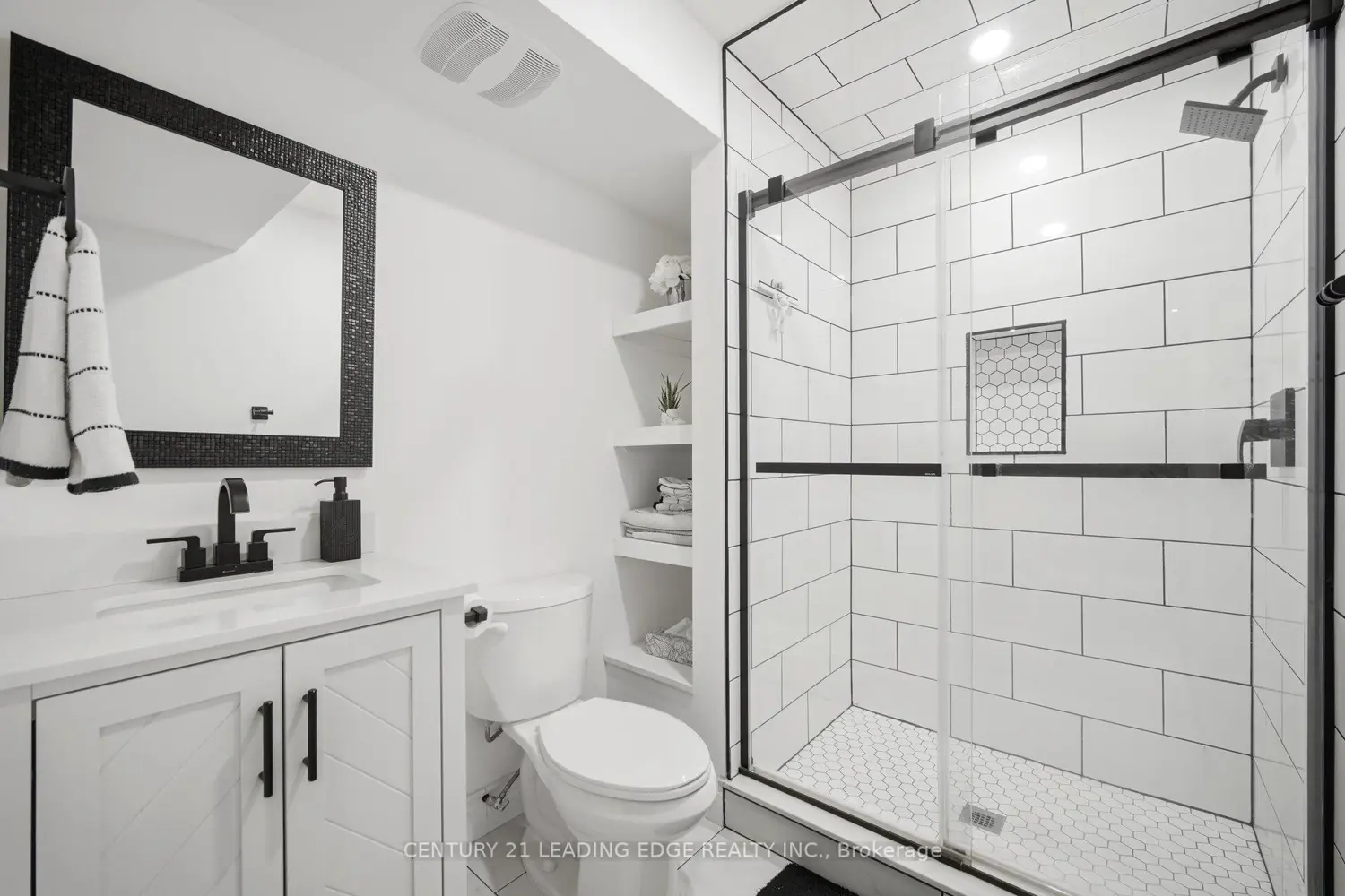 Additional image 19 of 1931 Malden Crescent