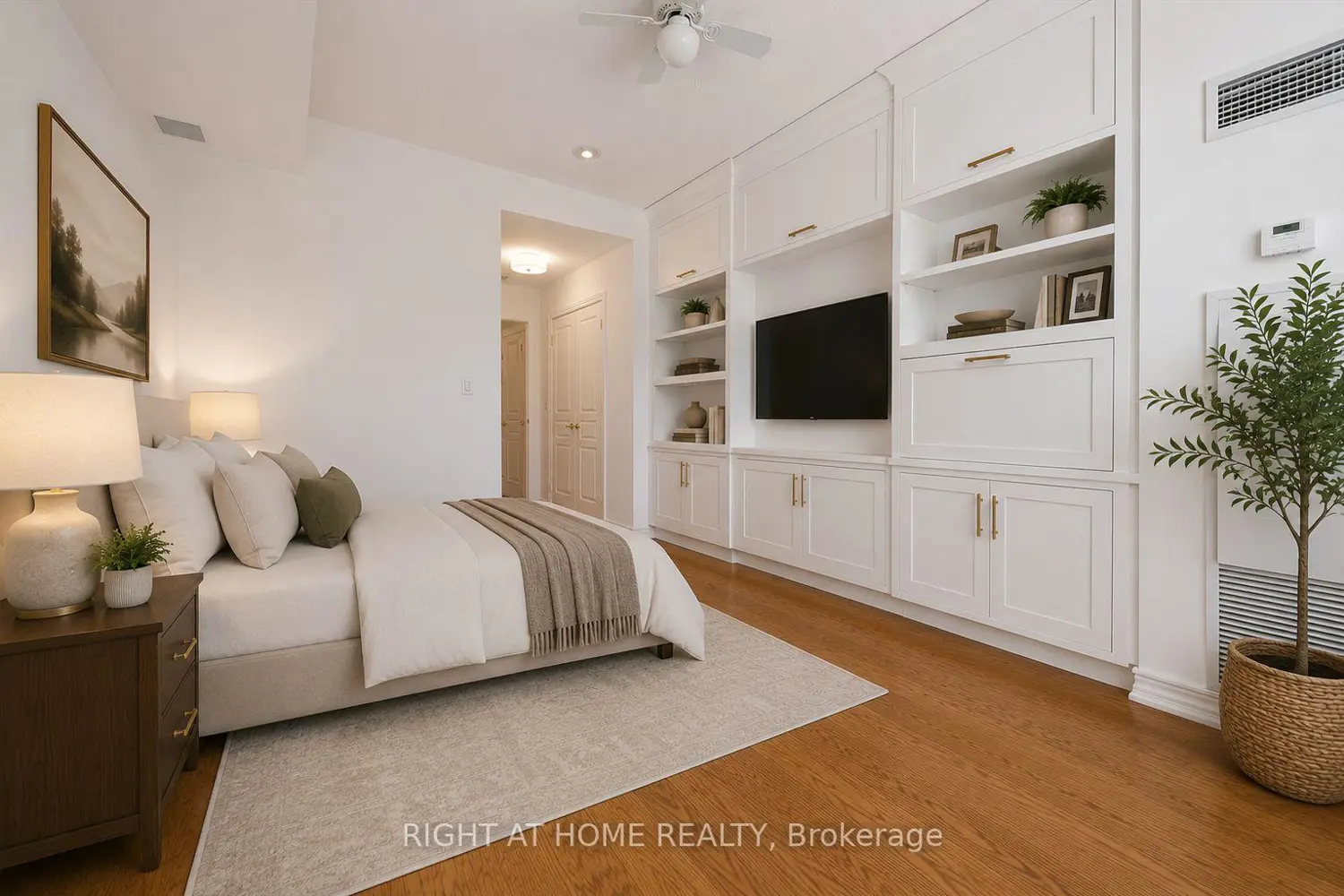 Additional image 13 of 2662 Bloor Street 512