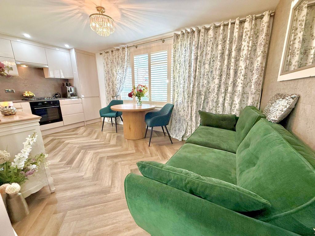 Additional image 2 of 2 bed maisonette for saleSpoondell, Dunstable LU6