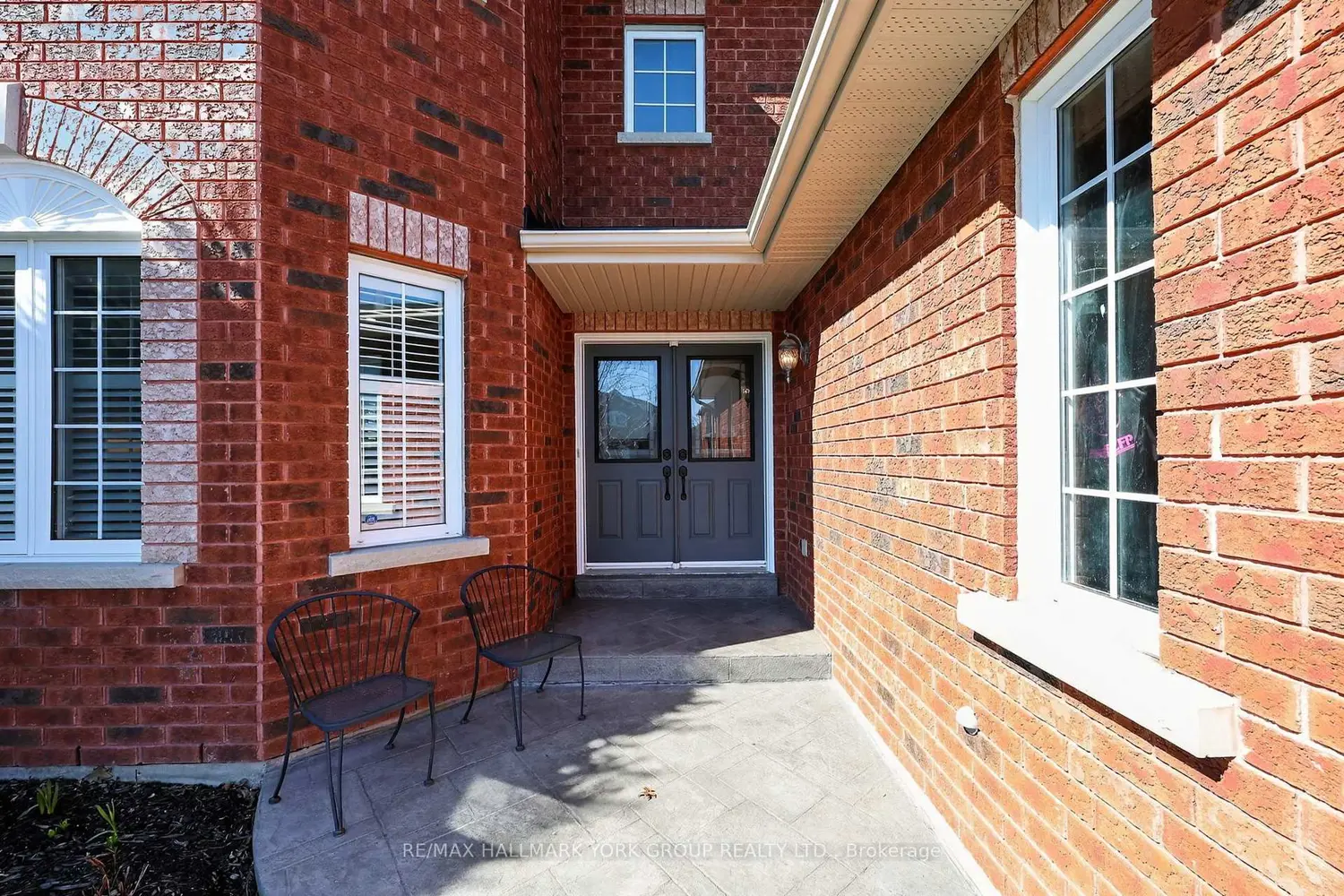 54 Bambi Crescent photo 2