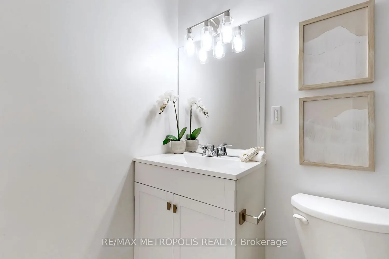 Additional image 13 of 1445 Wilson Avenue 106