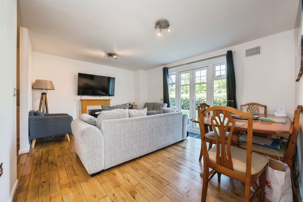Additional image 6 of 2 bed flat for saleTommy Green Walk, Eastleigh SO50