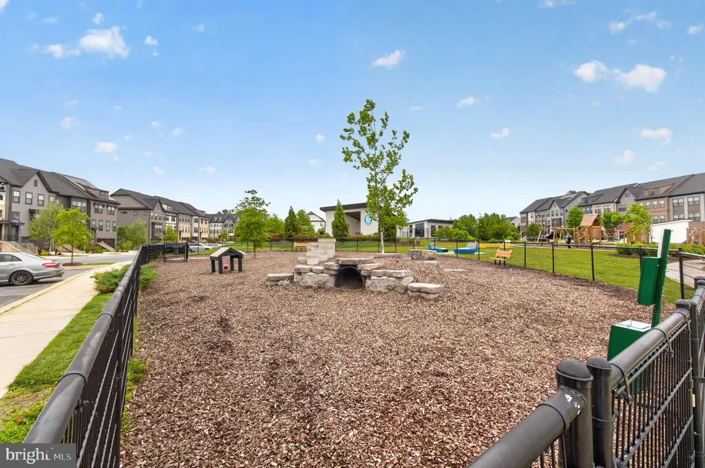 7706 Red Moon Way, Glen Burnie, MD 21060