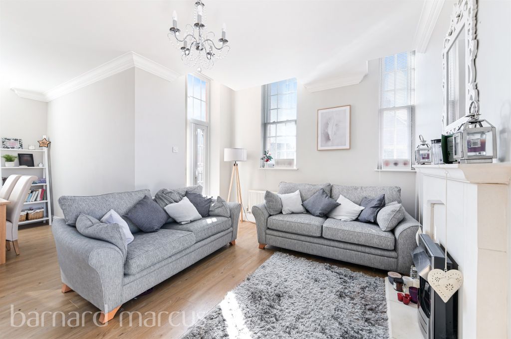 Additional image 5 of 2 bed flat for saleSandy Mead, Epsom KT19