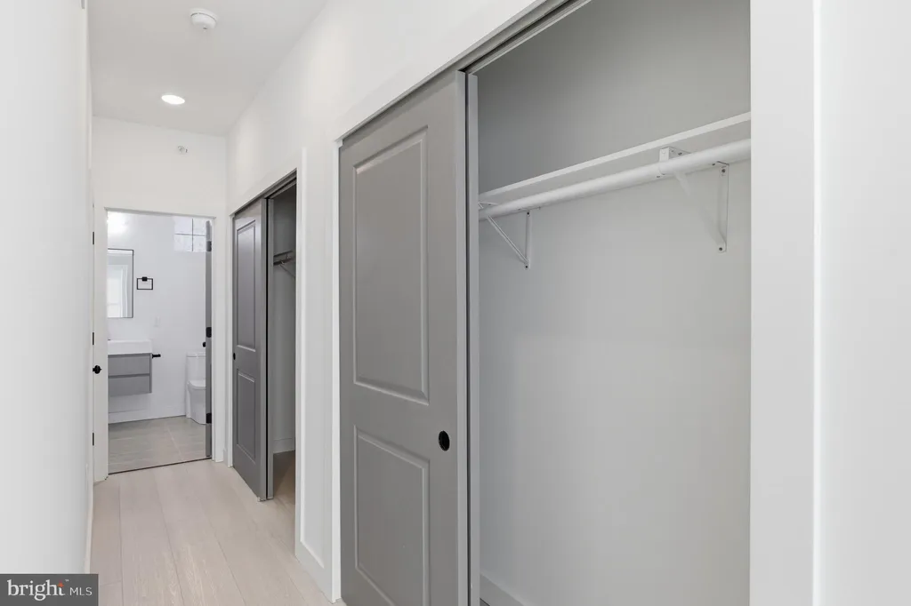 Additional image 14 of 1023 W Orleans Street, Philadelphia, PA 19133