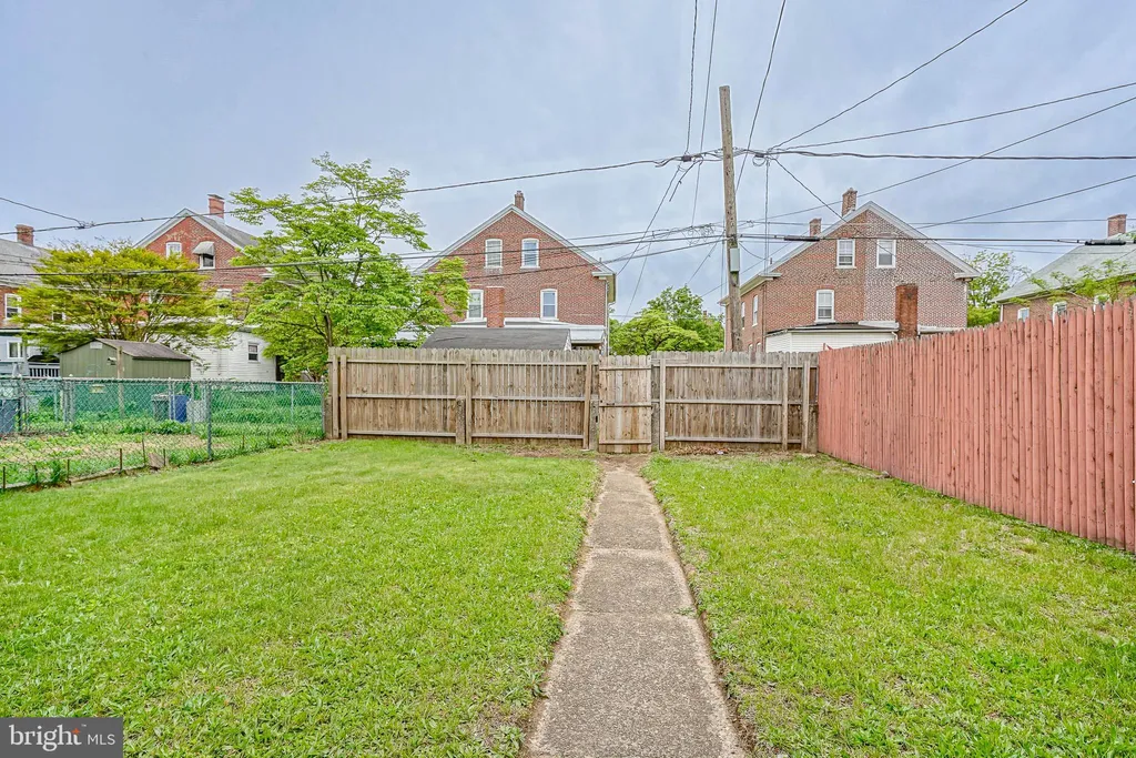113 4th Avenue, Roebling, NJ 08554