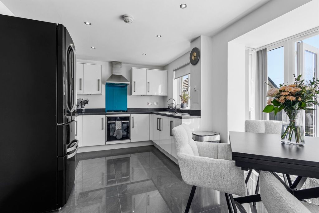 Additional image 4 of 4 bed villa for saleCraighall Bank, Kilmarnock KA3