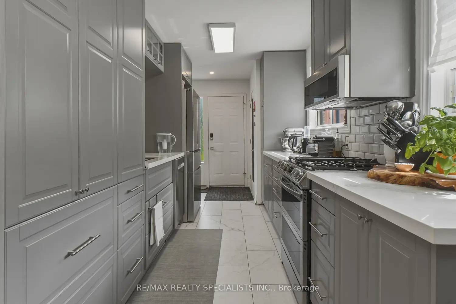 34 Alphonsus Court photo 4