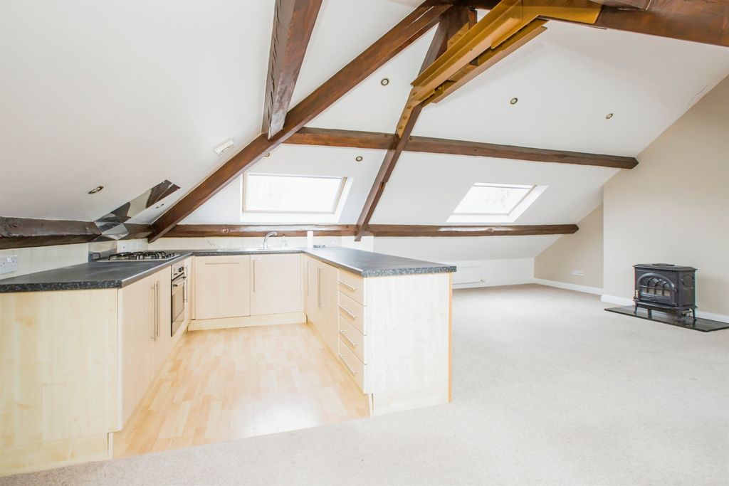 Additional image 6 of 2 bed flat for saleGreenroyd Close, Halifax HX3