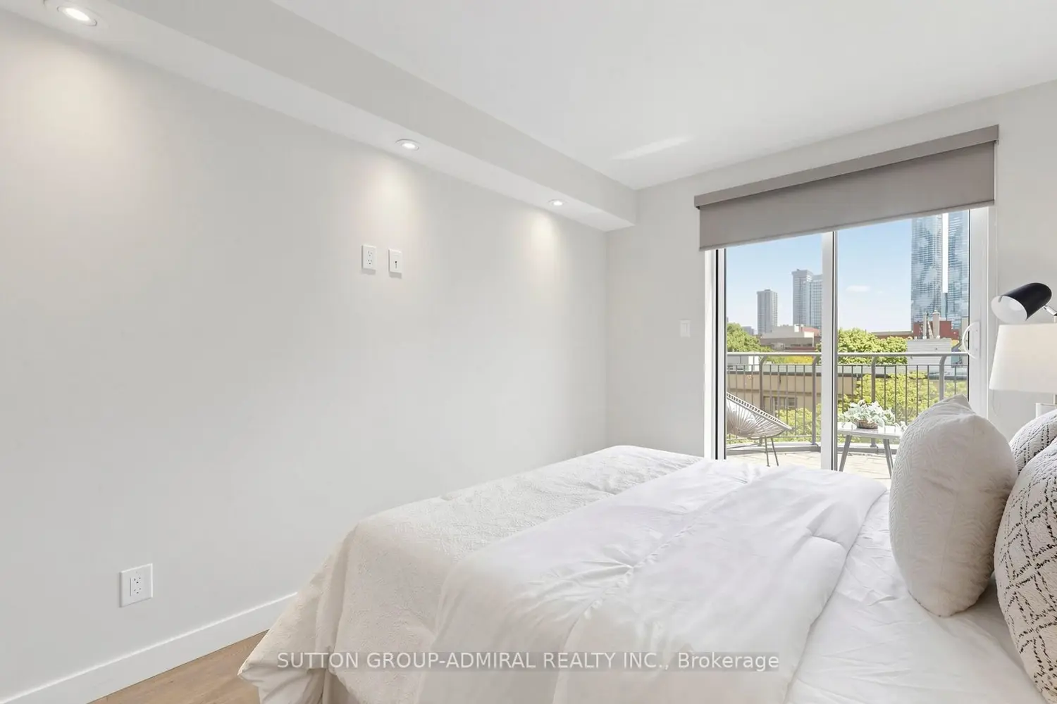 Additional image 7 of 80 Adelaide Street Th16