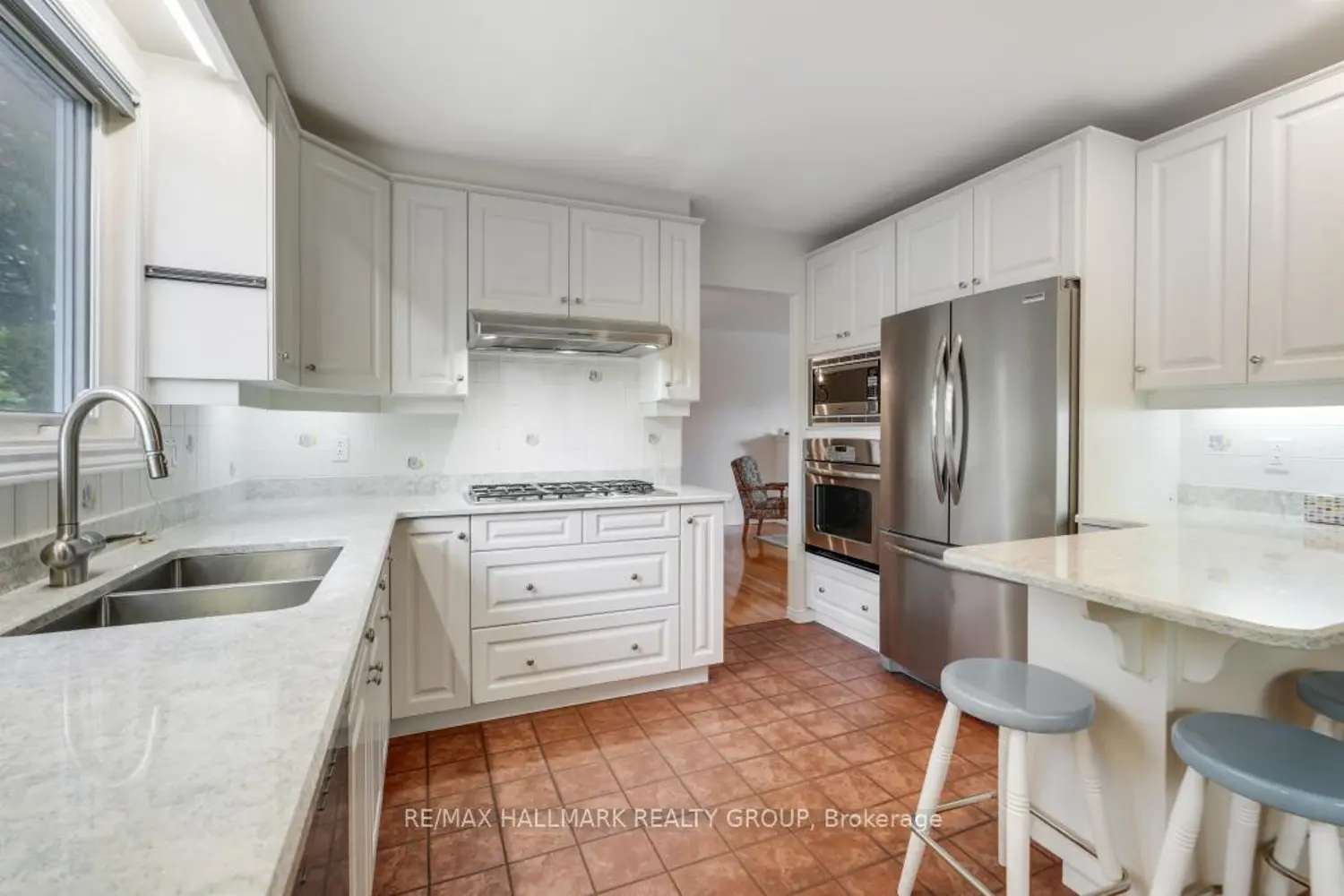 Additional image 8 of 39 Parkwood Crescent
