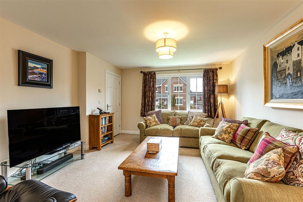 Additional image 3 of 4 bed detached house for sale31 Weavers Linn, Tweedbank, Galashiels TD1