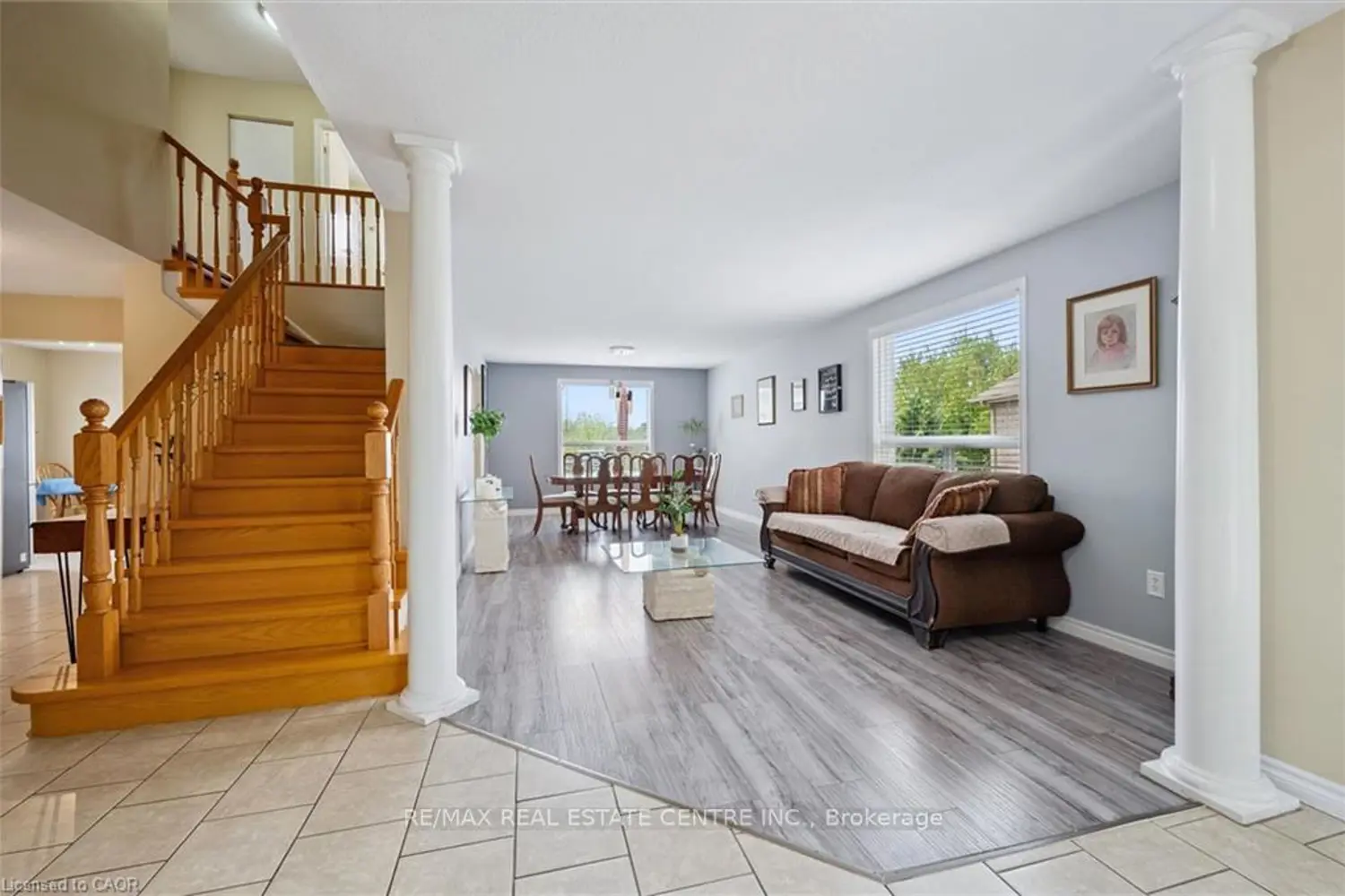 24 Buckthorn Crescent photo 2