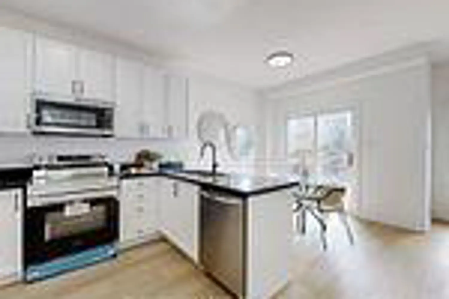 1303 Macinally Court photo 5