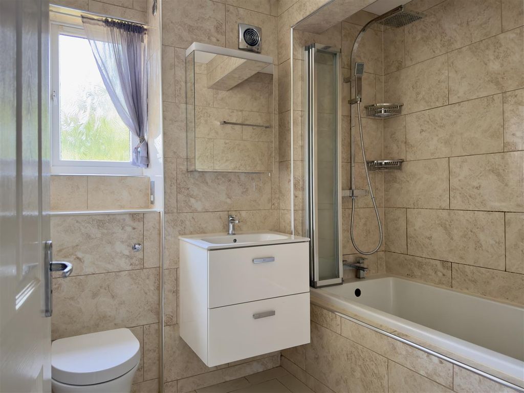 Additional image 12 of 2 bed flat for saleThe Landings, Penarth CF64