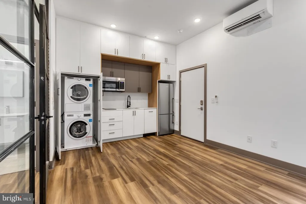 Additional image 6 of 1935 E Hazzard Street Unit 304, Philadelphia, PA 19125