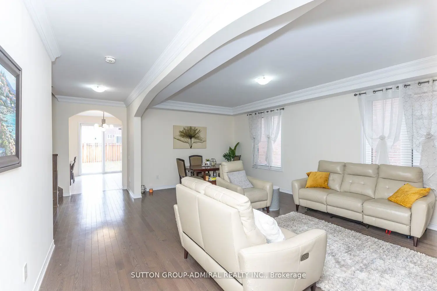 30 Albert Spencer Avenue photo 5