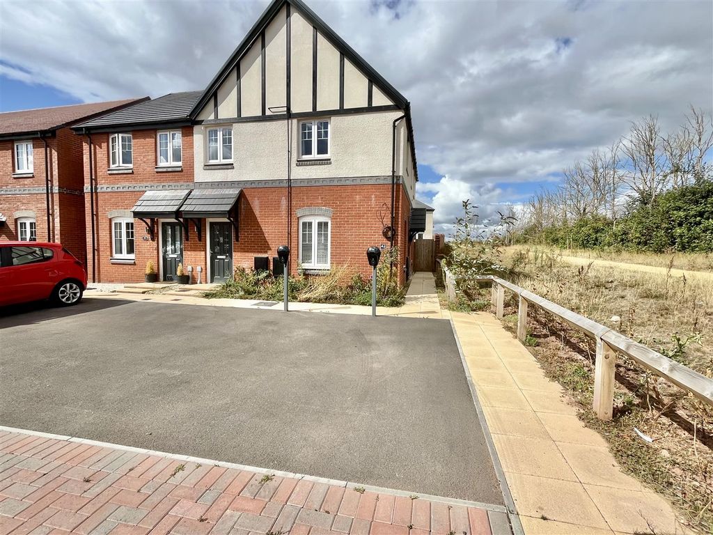 Additional image 9 of 1 bed flat for saleTurbit Close, Ross-On-Wye HR9