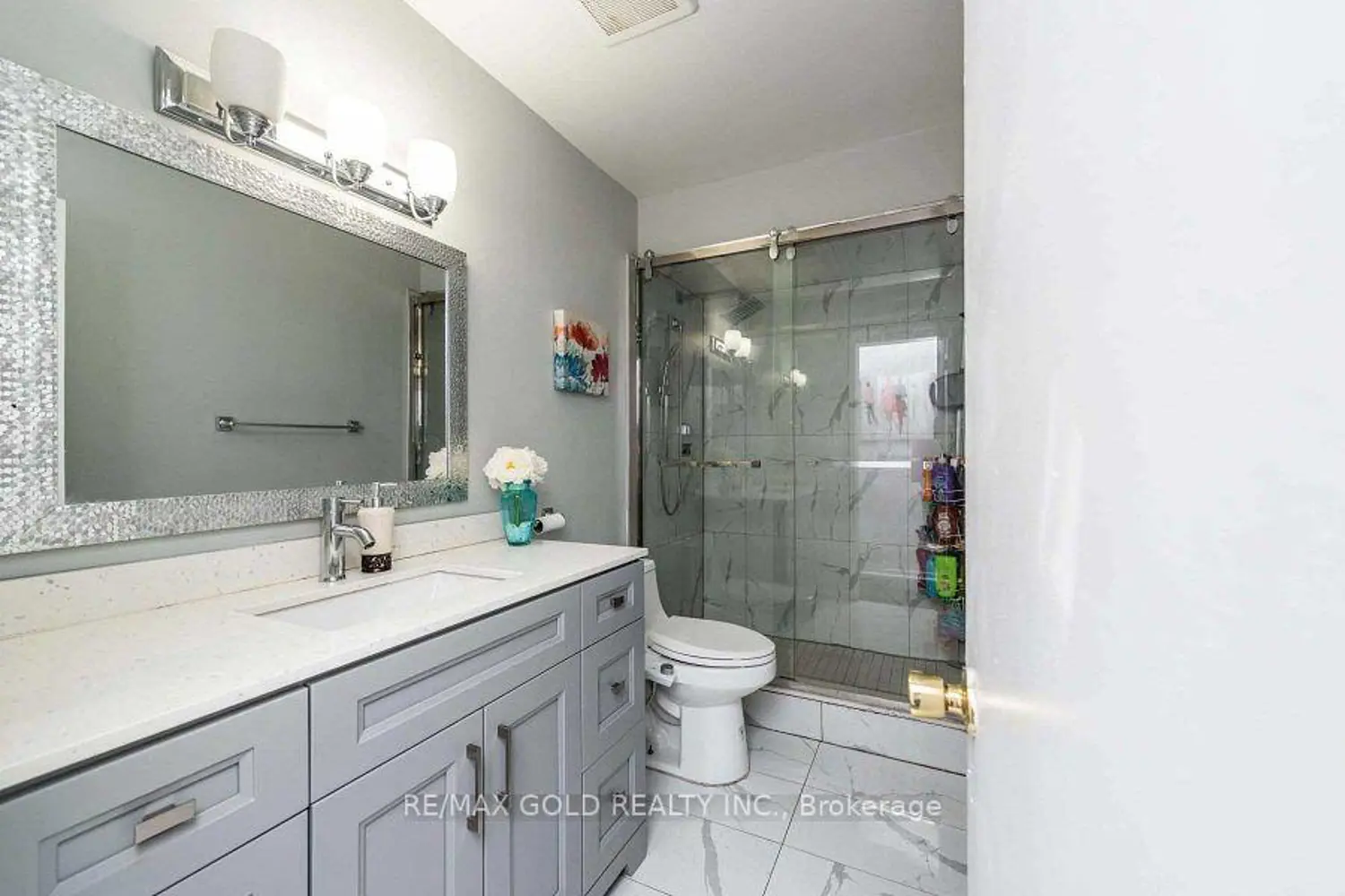 Additional image 10 of 3430 Chipley Crescent