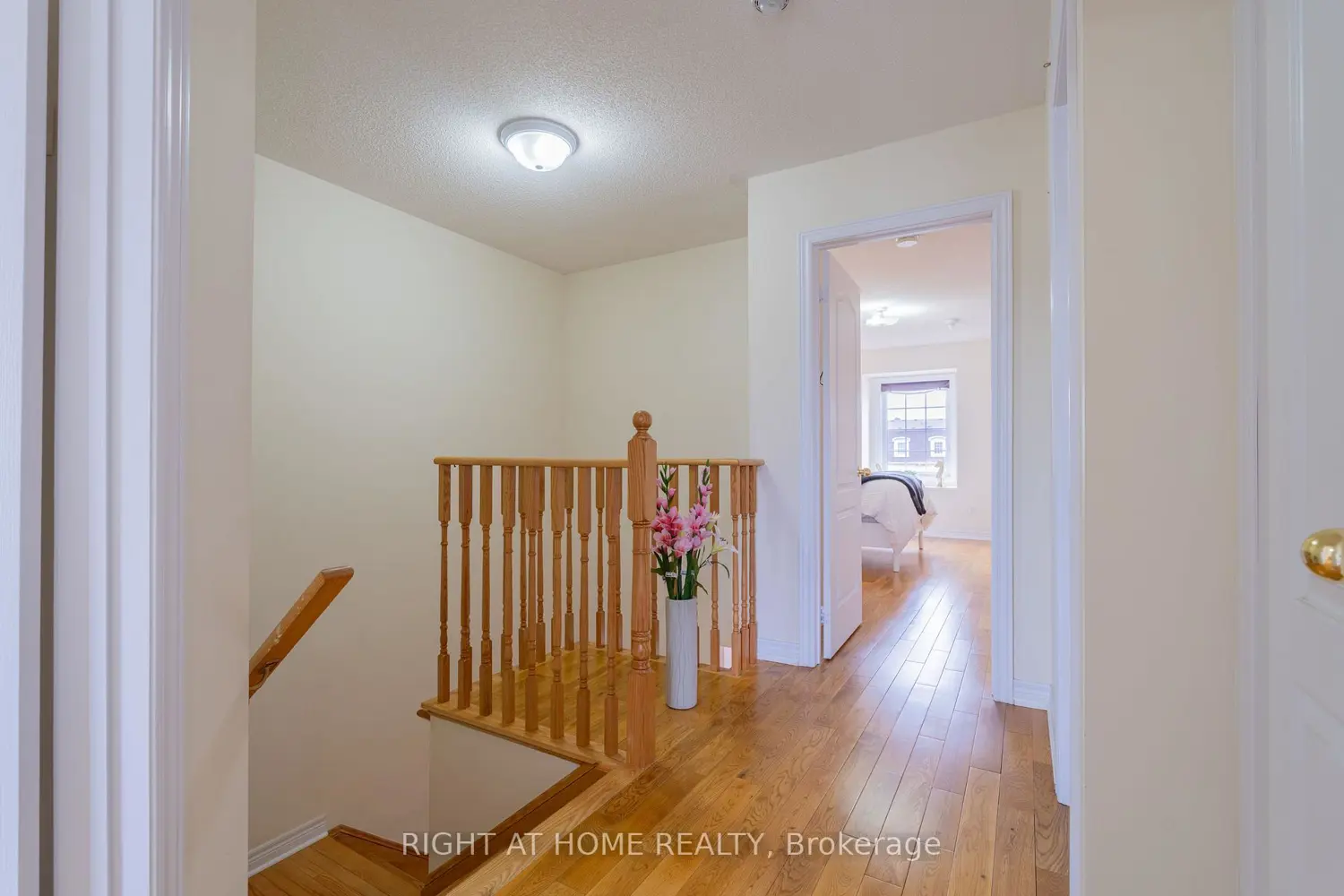 Additional image 13 of 1518 Shepway Mews