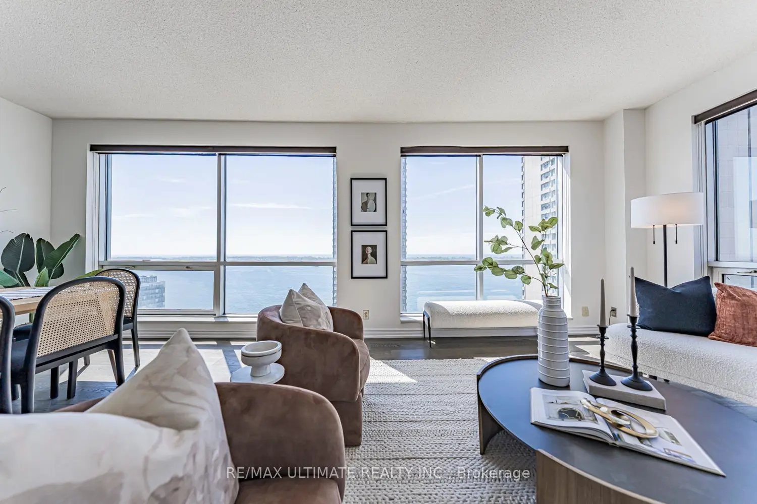 Additional image 3 of 10 Queens Quay 2206