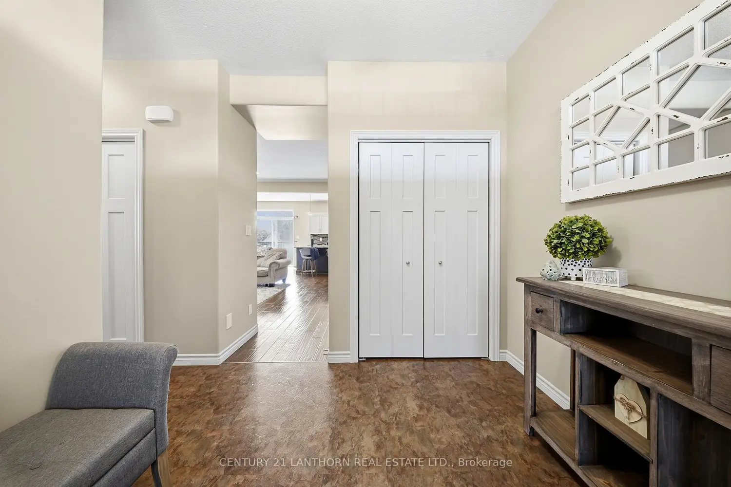 17 Cavendish Drive photo 3