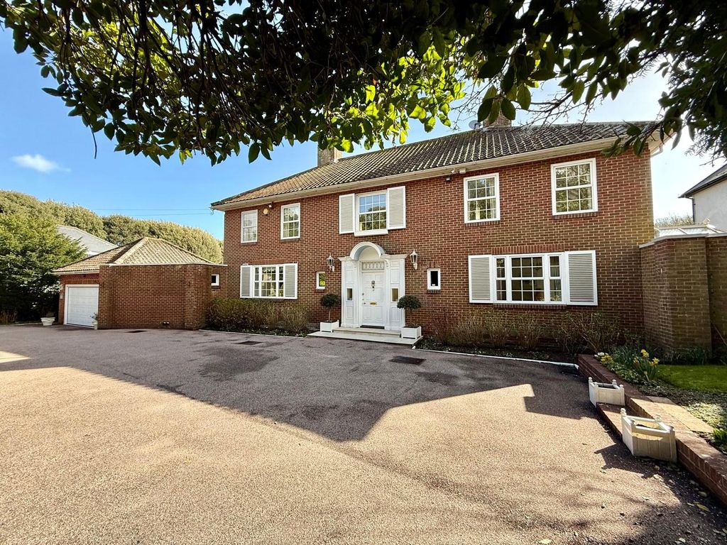 5 bed detached house for saleUpper Carlisle Road, Meads, Eastbourne BN20