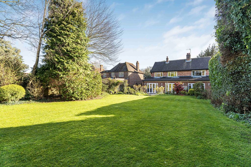 Additional image 37 of 5 bed detached house for saleTite Hill, Englefield Green, Egham, Surrey TW20