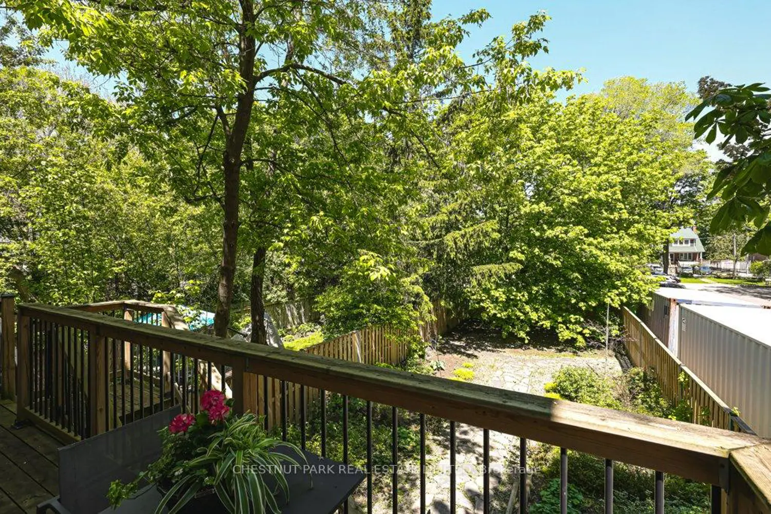 Additional image 20 of 76 Davisville Avenue