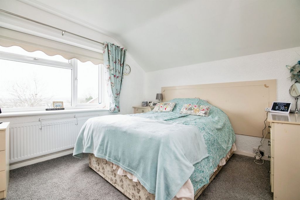 Additional image 8 of 5 bed detached house for saleView Drive, Dudley DY2