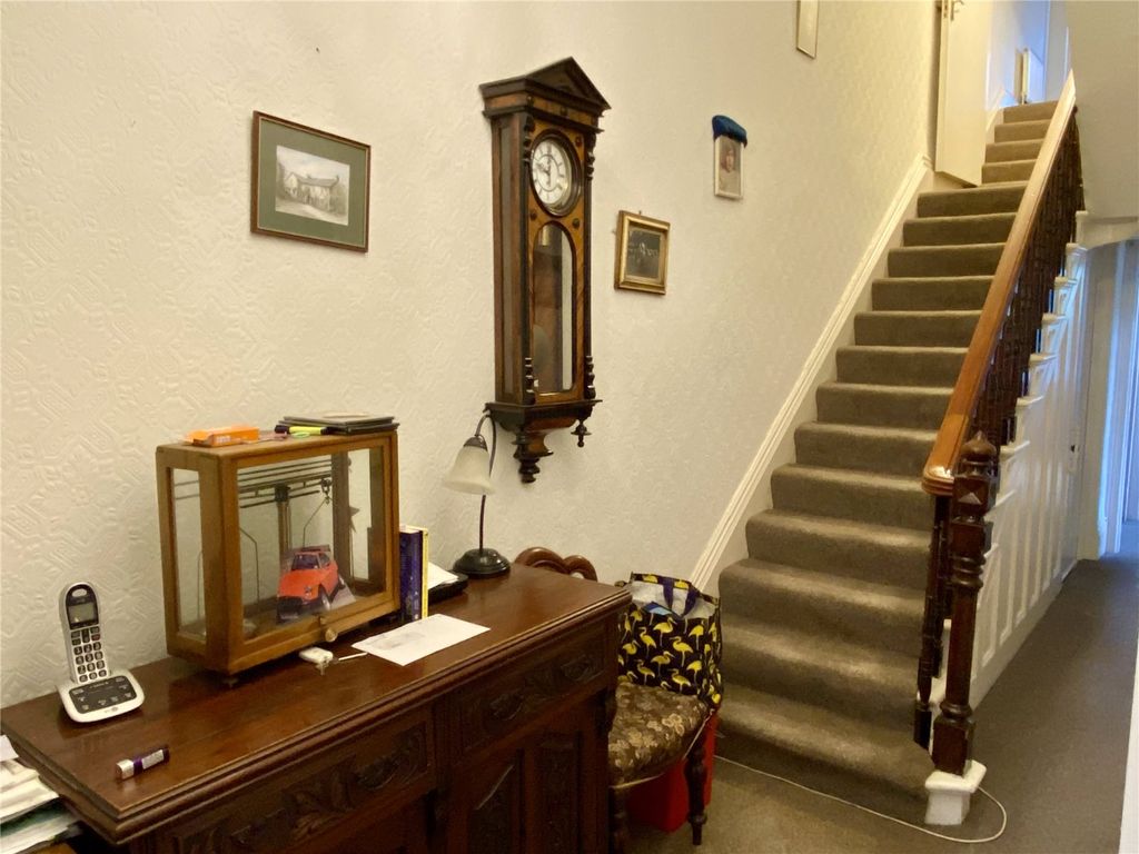 Additional image 4 of 7 bed terraced house for saleWest Park Street, Dewsbury WF13