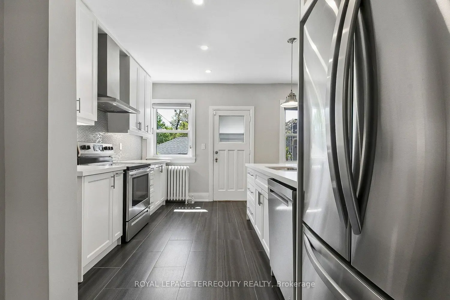 Additional image 6 of 407 Annette Street