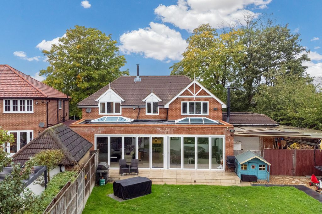 Additional image 22 of 5 bed detached house for saleVillage Road Thorpe Egham, Surrey TW20