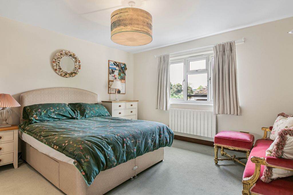 Additional image 14 of 5 bed detached house for saleAnners Close, Egham, Surrey TW20