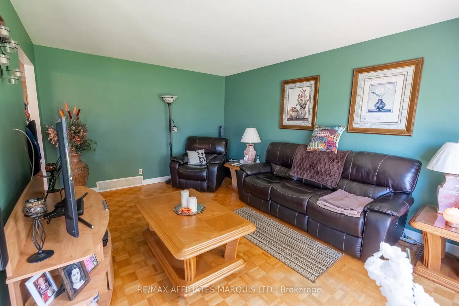 429 Beach Avenue photo 5