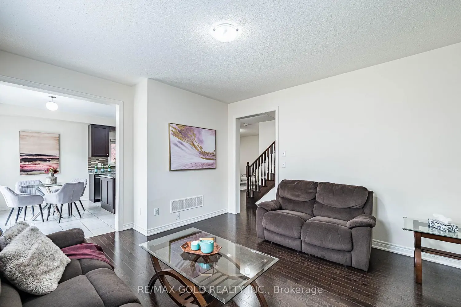 Additional image 4 of 14 Lloyd Crescent
