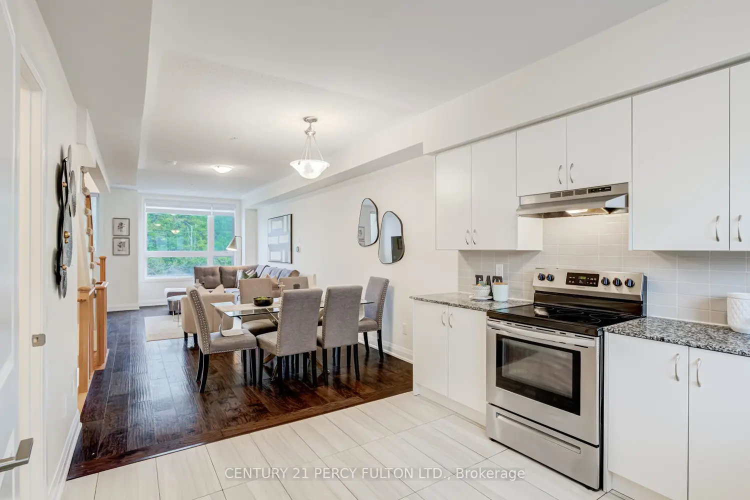 Additional image 8 of 1870 Altona Road 2
