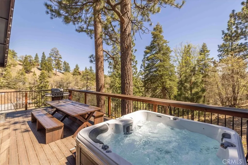 Additional image 38 of 1231 Ridge Rd, Fawnskin, CA 92333
