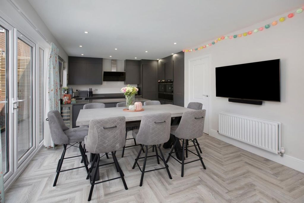 Additional image 6 of 4 bed detached house for saleCurlew Way, Dawlish EX7