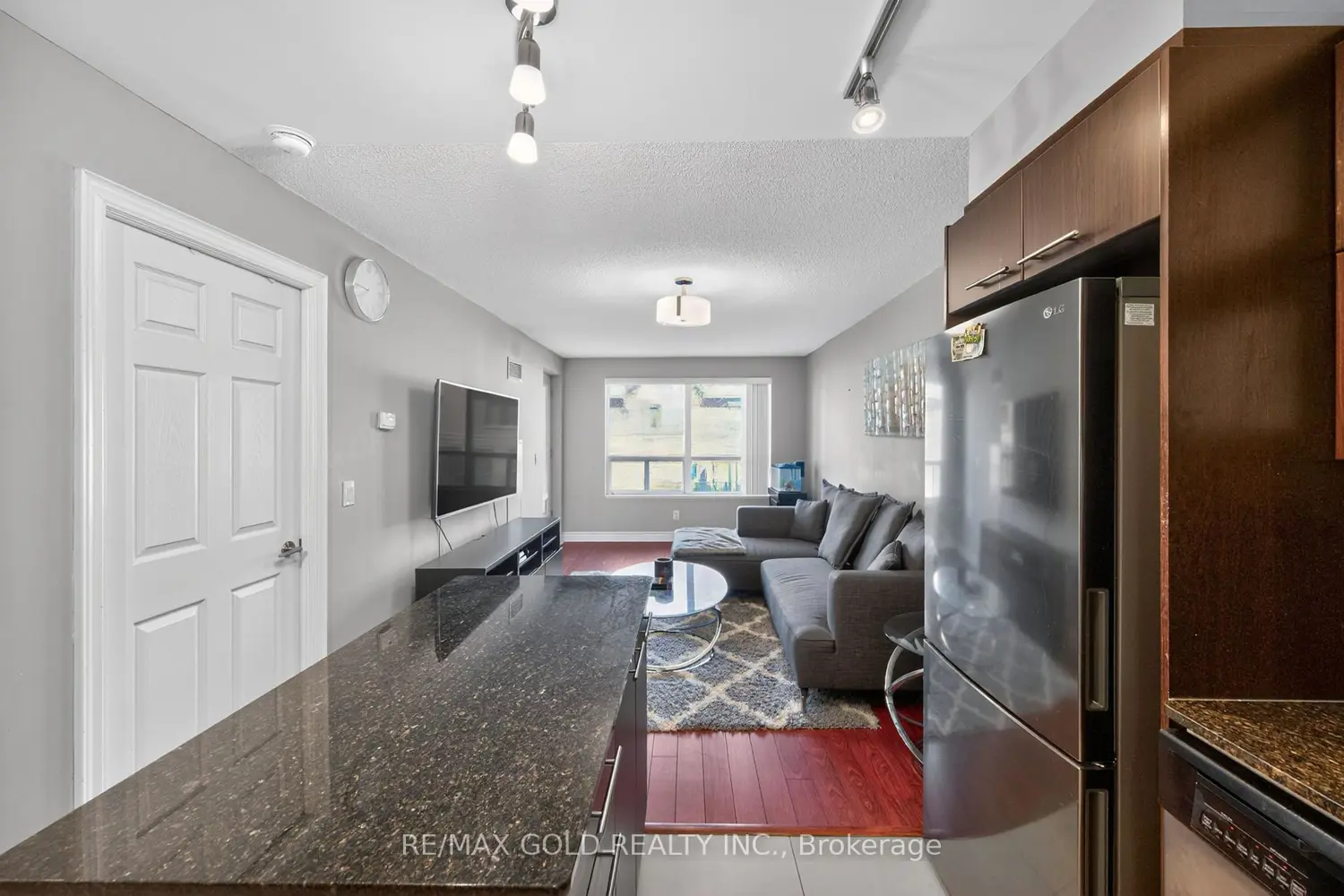 Additional image 14 of 37 Galleria Parkway 319