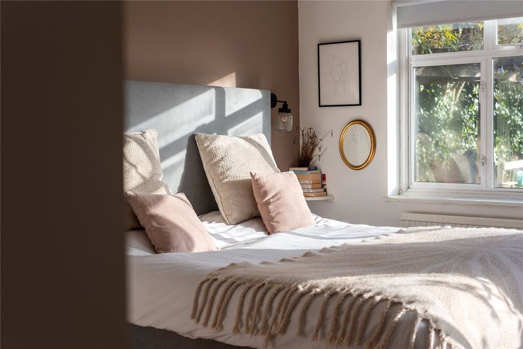 Additional image 13 of 4 bed detached house for saleTower Hill, Dorking, Surrey RH4