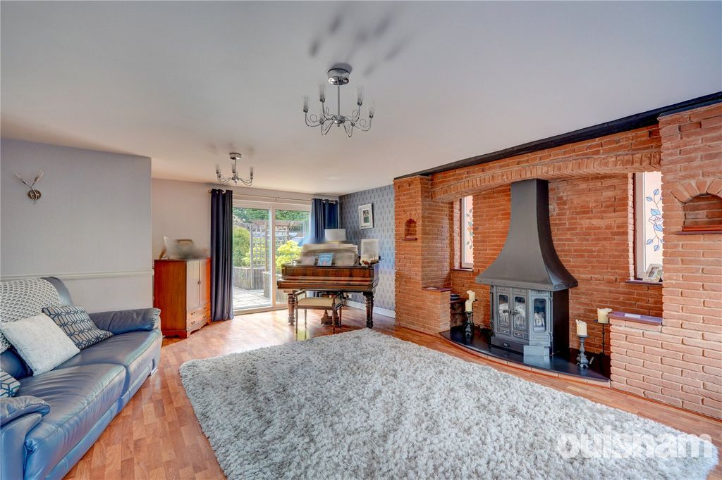 Additional image 5 of 5 bed detached house for saleHanbury Road, Droitwich, Worcestershire WR9