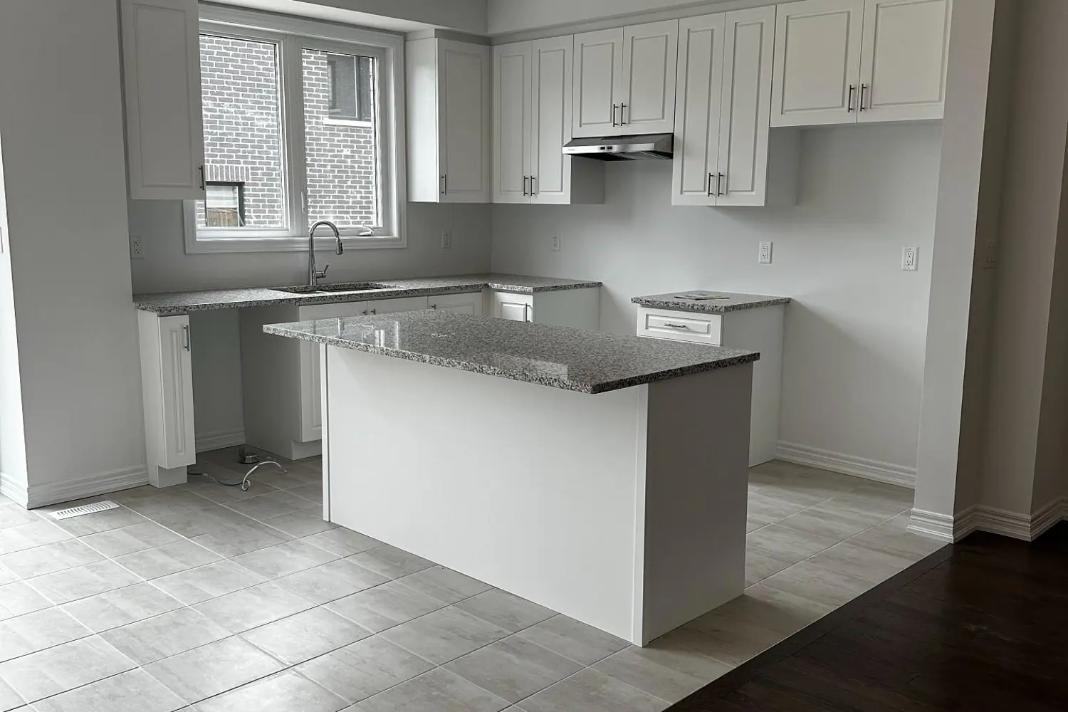 Additional image 5 of 141 Fenchurch Manor