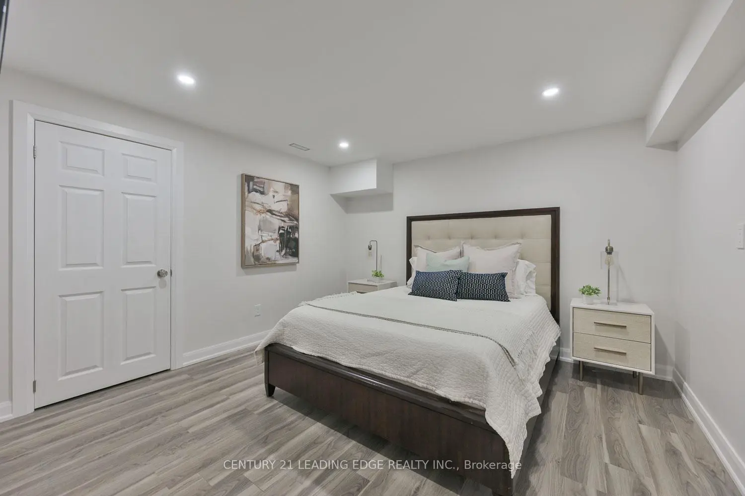 Additional image 18 of 6 Dalecroft Circle