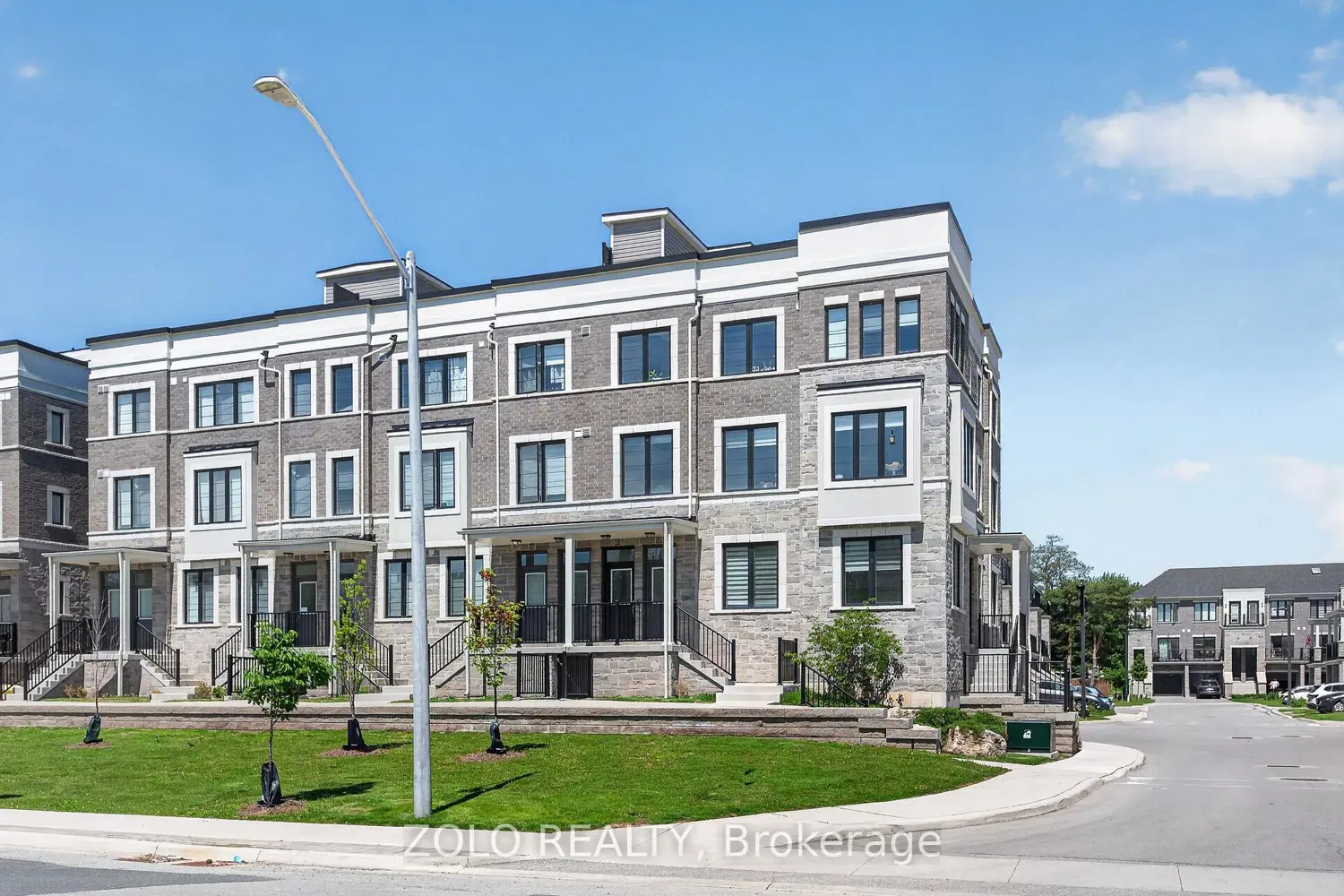 Additional image 19 of 383 Dundas Street 59