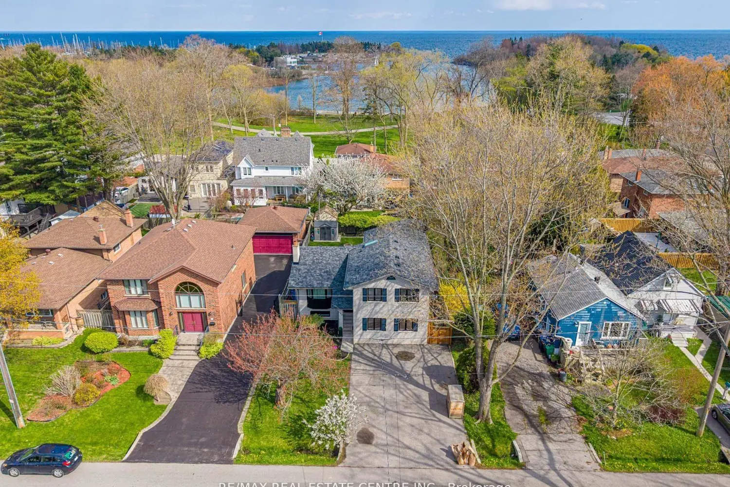 Additional image 13 of 592 Montbeck Crescent