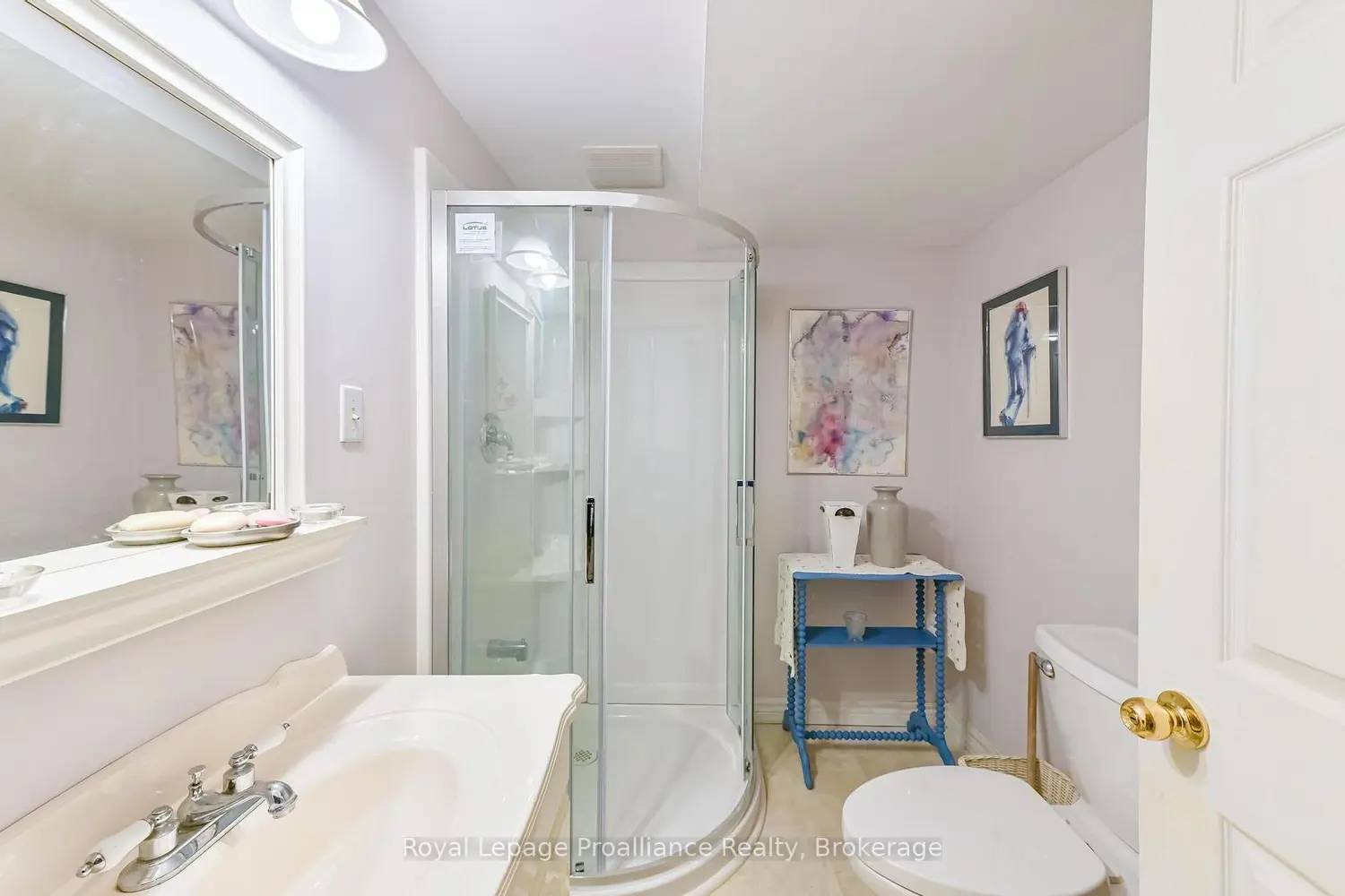 Additional image 16 of 104 East House Crescent